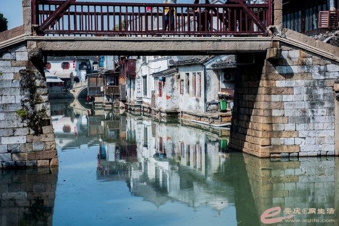 虫虫助手下载